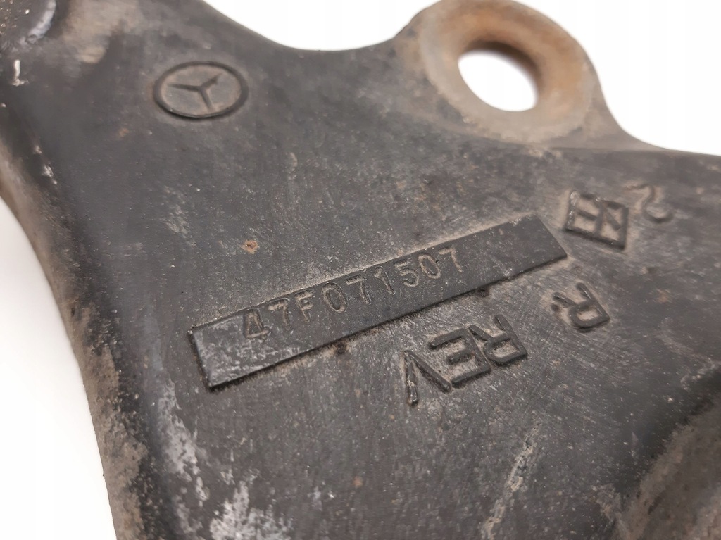 фото №8, 2005 mercedes-benz ml w163 важіль задній верхній 47f071507