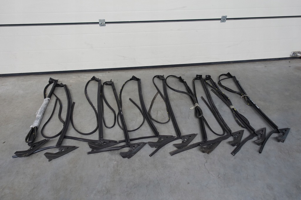 фото №1, Vw beetle прокладка молдинг ущільнювач двері ліва