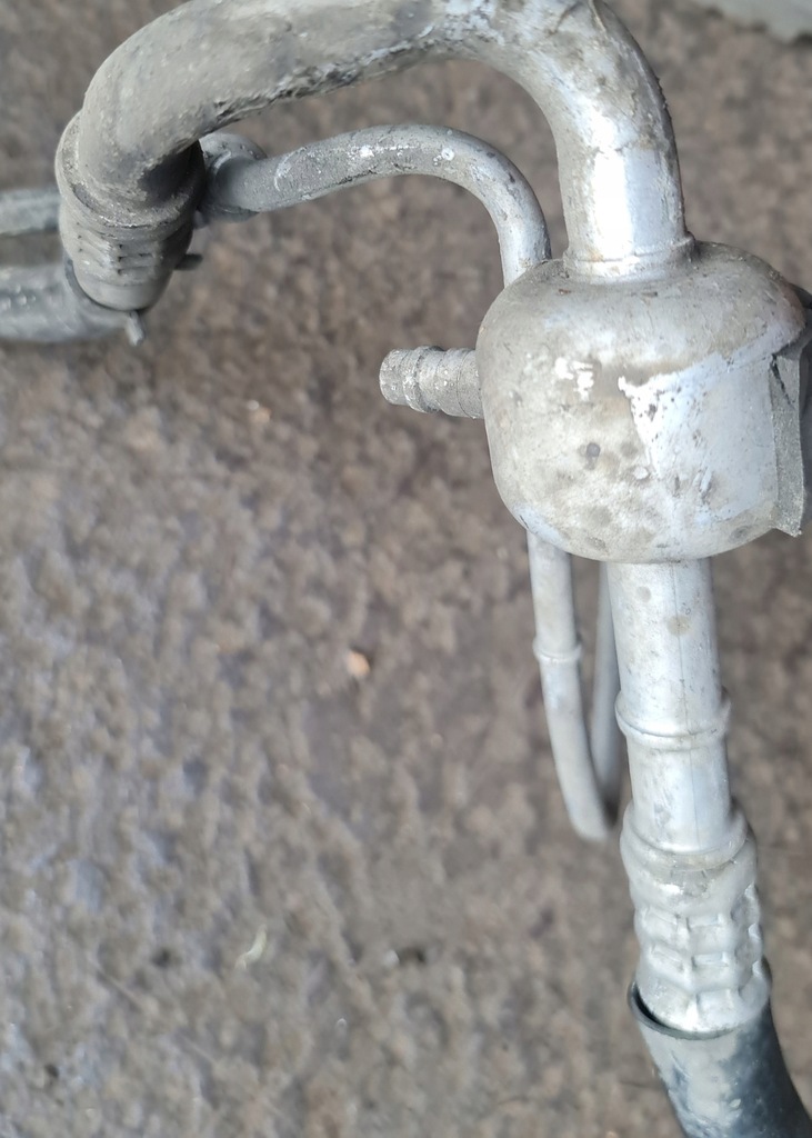 фото №5, Шланг кондиционера opel zafira a 09130614