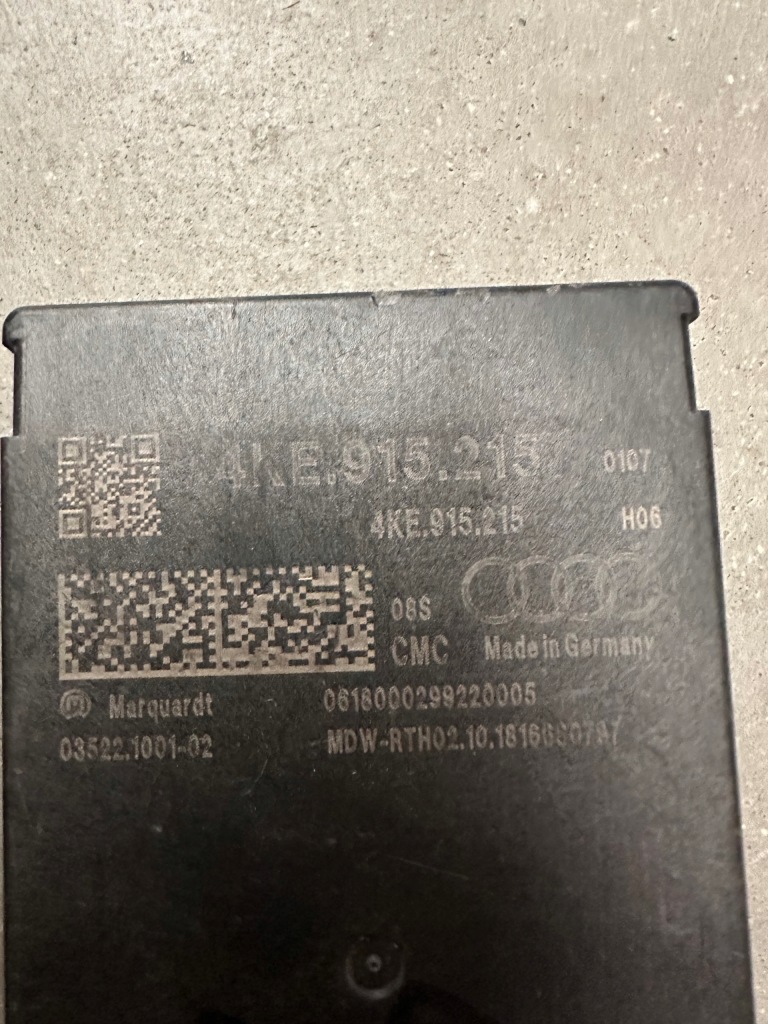 Купить Audi e-tron модуль аккумулятор 4ke915215...