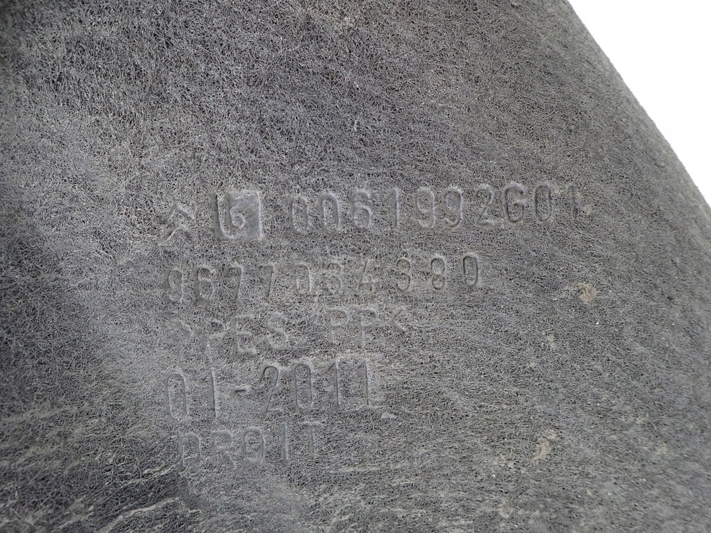 фото №9, Подкрылок правый задняя правое задние citroen ds3 9677034380