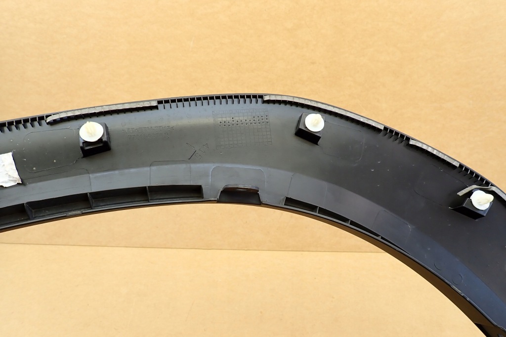 фото №11, Suzuki s-cross ii 22- молдинг крила права перед передня 7721163t0r rh оригінальний номер