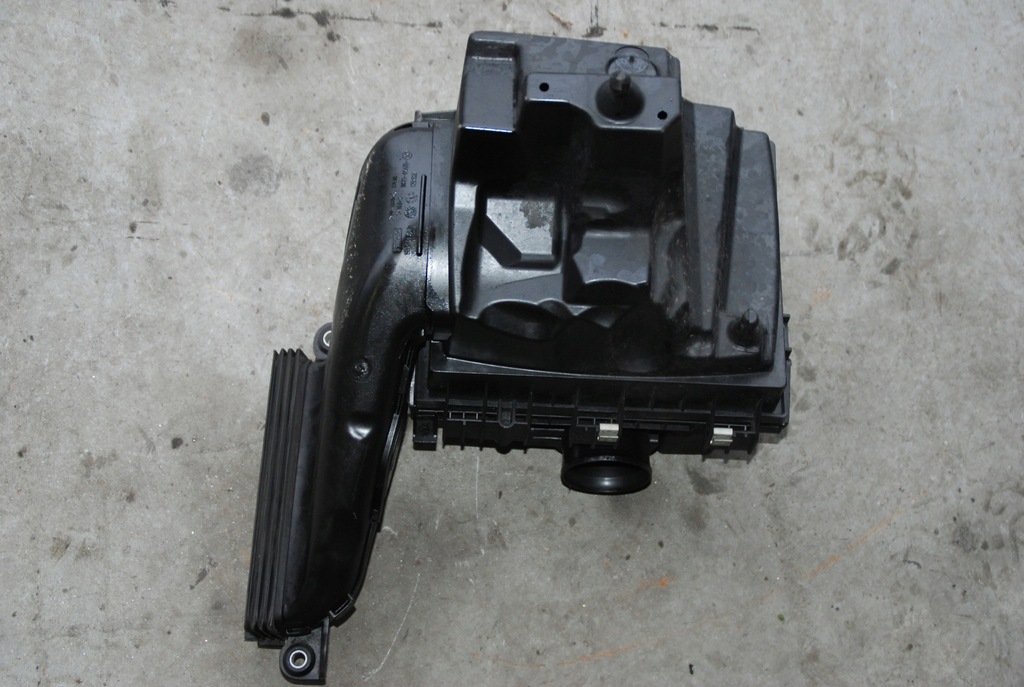 фото №4, Корпус фільтра повітря ford mondeo mk5 tdci