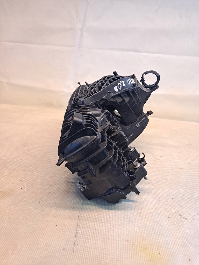 фото №8, Колектор всмоктуючий volvo xc40 2.0b 31493366