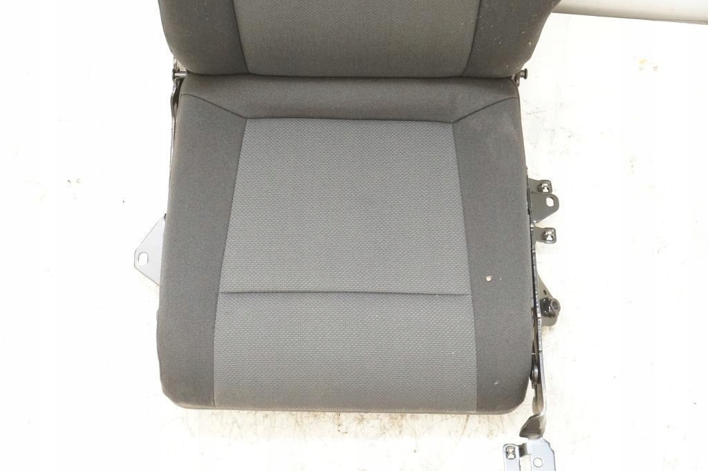 фото №4, Сидіння 3 ряд лівий задня opel zafira b