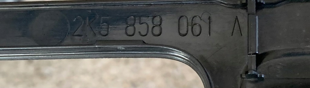 фото №3, Рамка радіо vw caddy iii 2010-2015r 2k5858061a