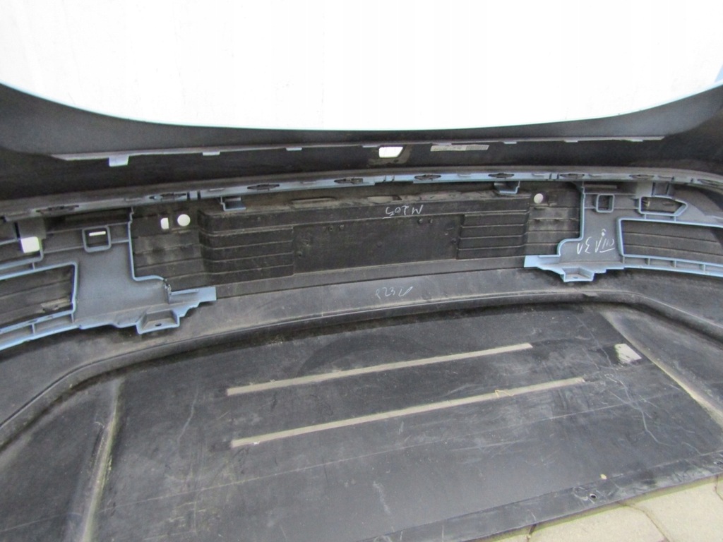 фото №12, Бампер задня задній porsche taycan 9j0 19-24