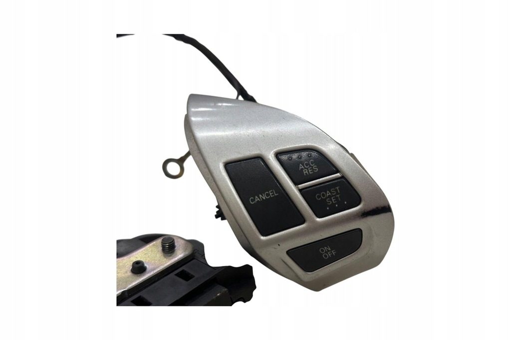 фото №9, Кнопки руля mitsubishi outlander ii cw_w 75b473 2.4l бензиновый