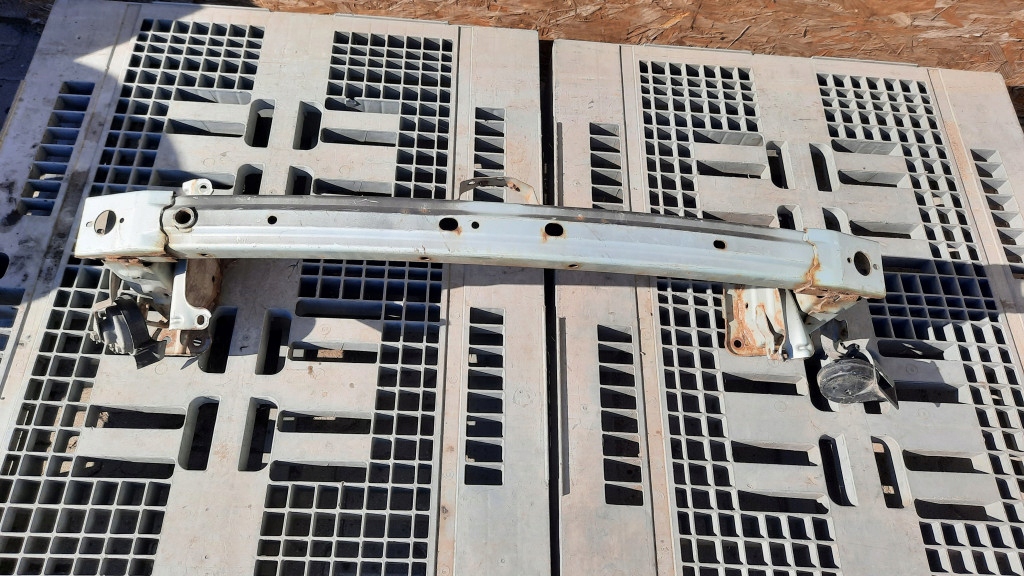 фото №1, Балка бампера перед mazda 5 2.0d 06r