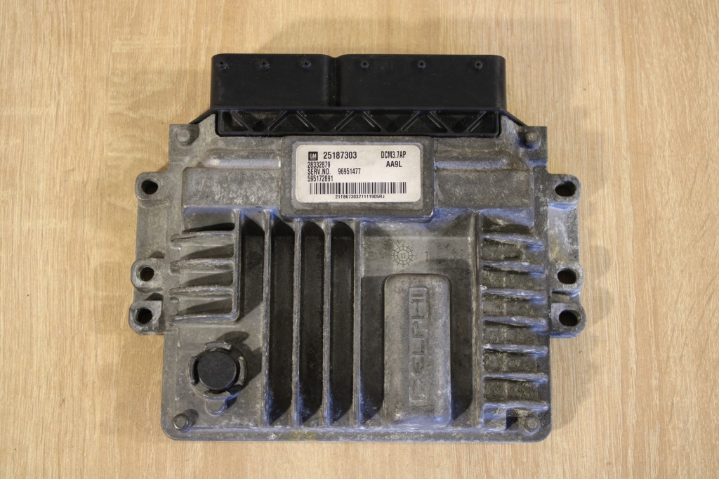 фото №1, Бортовой компьютер блок управления двигателя captiva antara 2.2