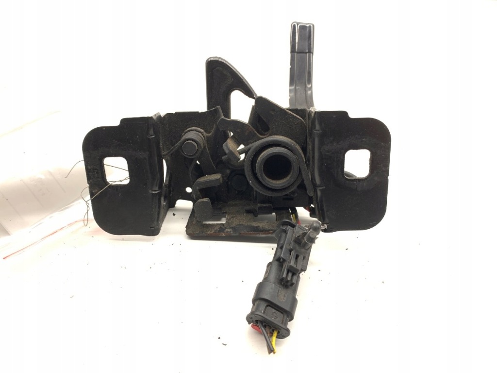 Купить Замок капот перед opel astra k хэтчбек 39118537