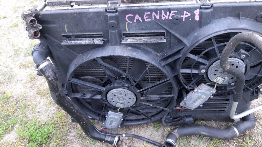 Радиатор wyntylator cayenne 7l рестайлинг  4.8 v8 комплект Цена