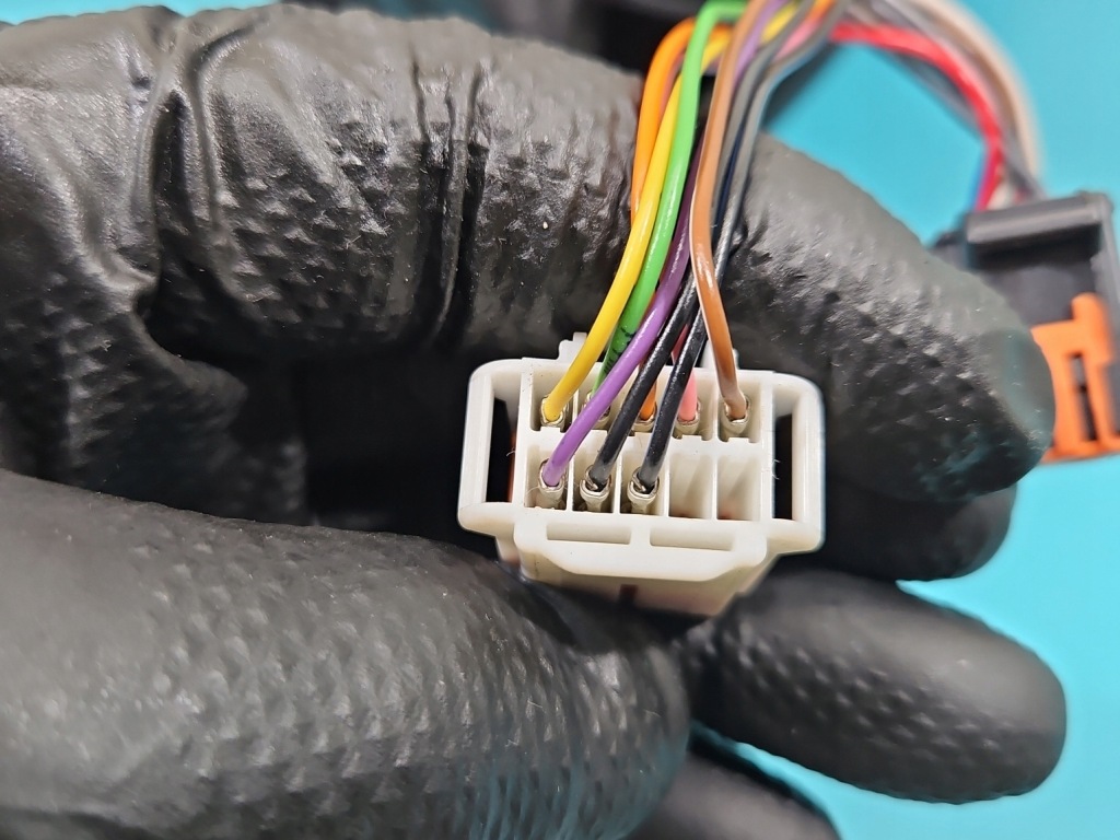 Дзеркало праве peugeot 3008 2 білий kwed європа 16-20 Зі Шроту