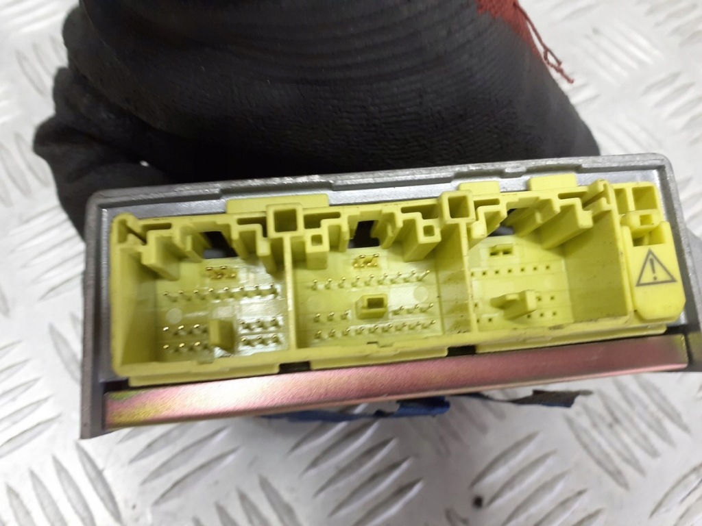 фото №3, Модуль датчик подушка безопасности mazda 6 gg