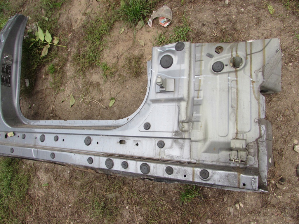 фото №3, Bmw 5 f10 sedan правый порог блок двигателя