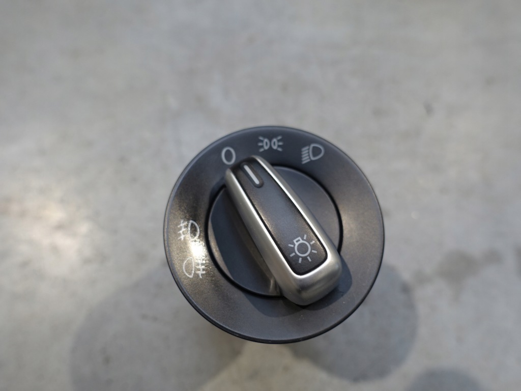 фото №1, Vw beetle 5c 2011-2014 выключатель переключатель света оригинал оригинальный номер