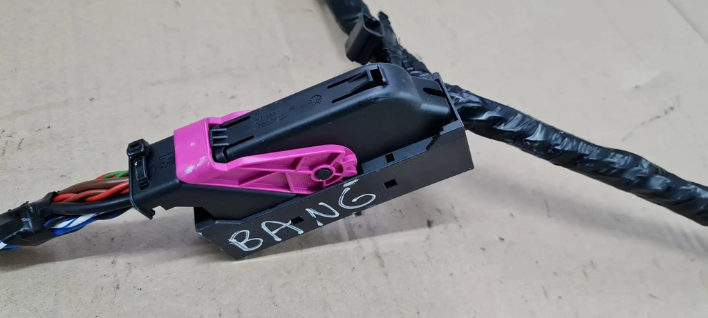 фото №8, S3 8y a3 штекер колодка усилителя bang olufsen 4g0971636