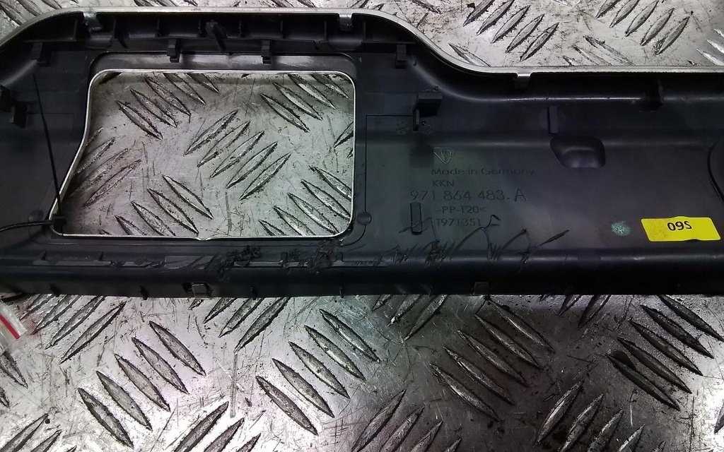 фото №5, Panamera 971 защита пластиковая багажника