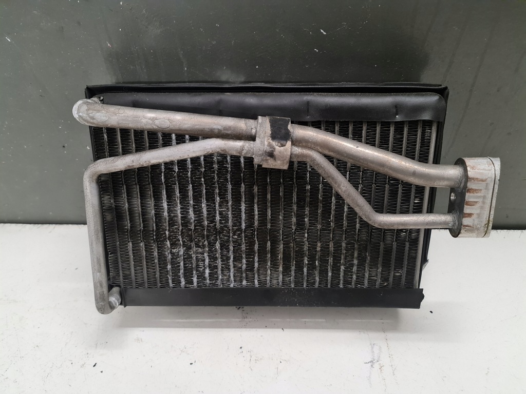 фото №1, Радиатор отопителя audi a8 d3