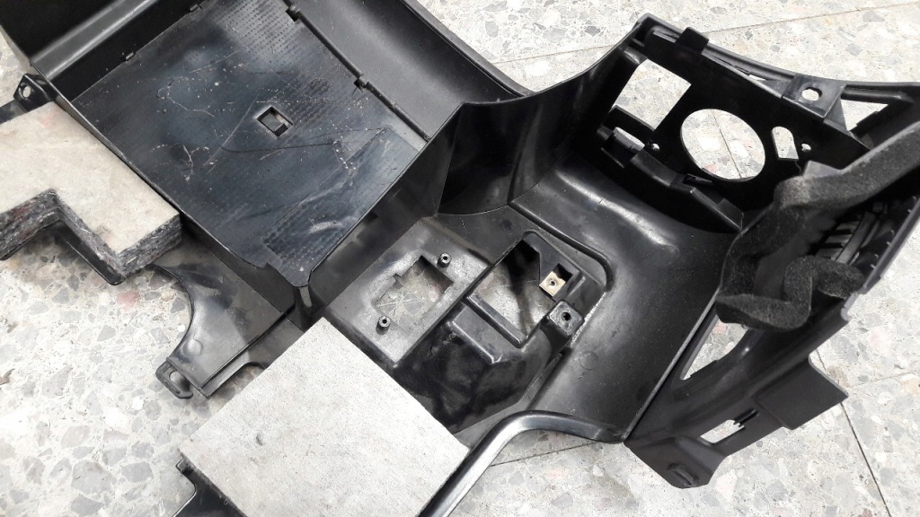 Купить Защита под руль mercedes w168