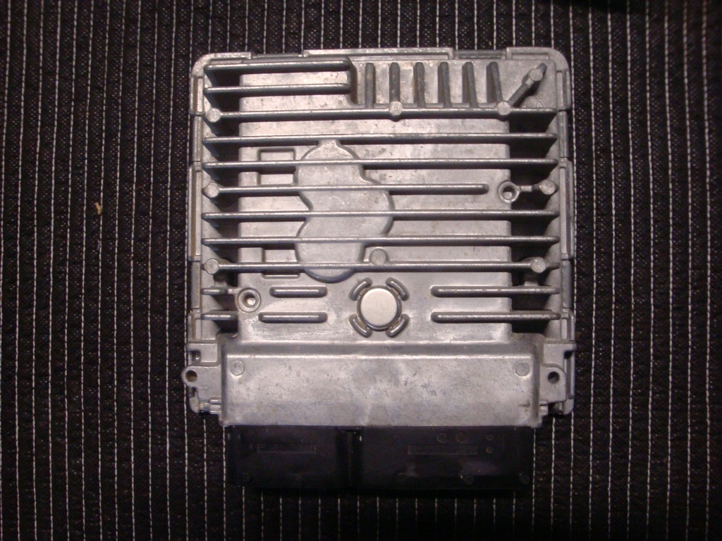 фото №7, Бортовой компьютер набор skoda roomster 1.6 tdi 03l906023lk