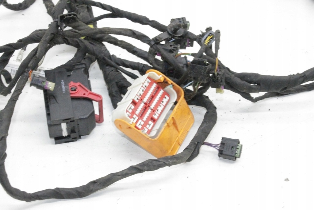 фото №12, Джгут двигуна polestar 2 p 32320007 electric 300kw 2021