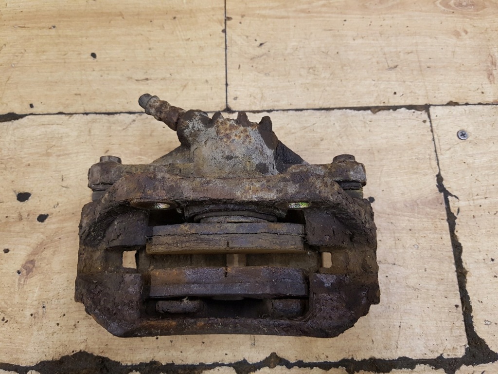 фото №2, Суппорт тормозной перед левый peugeot 206