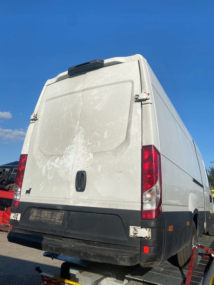 фото №1, Iveco daily 35 14- задняя с крыша