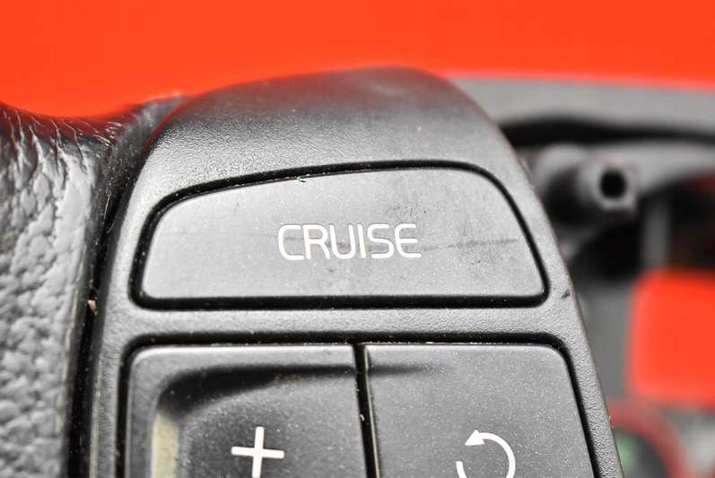 фото №13, Воздуховод кожаный мультифункция 5515000 volvo v50 03-11