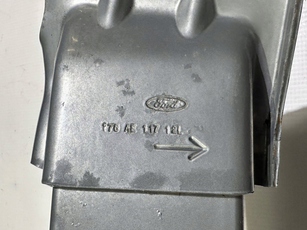 фото №8, Распорка кронштейн усилитель чашка ford mustang v 3.7 2010 - 2014