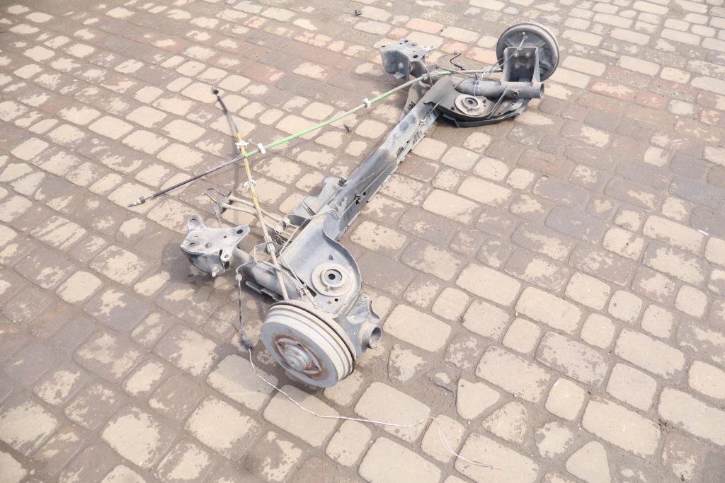 фото №2, Балка подвеска задняя renault clio iv lift 1.5dci