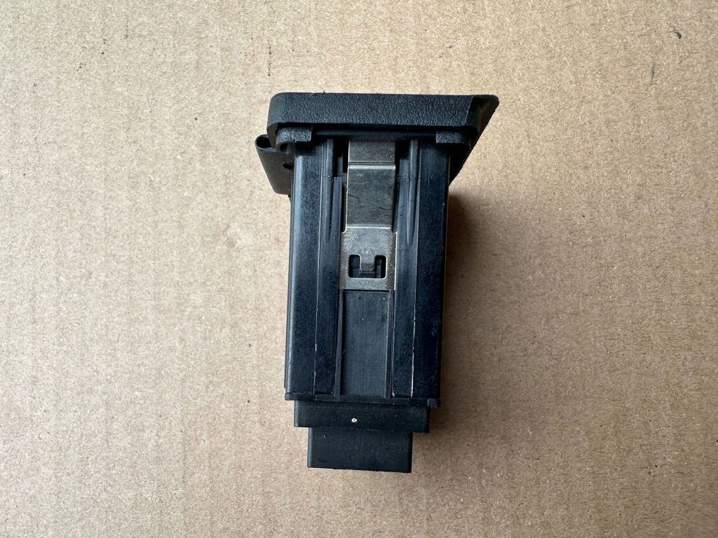 Opel mokka a port роз'єм aux 20874710 Недорого