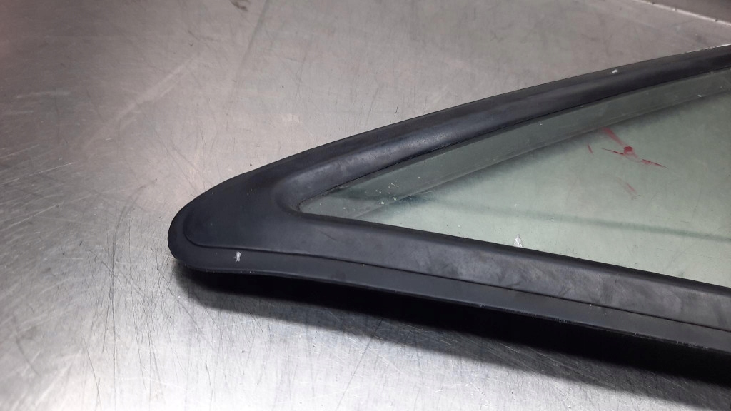 фото №6, Стекло дверь правый перед треугольник fiat ducato ii 01r