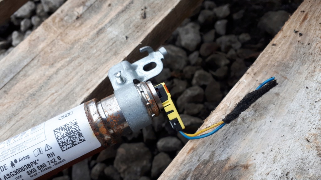 фото №6, A4 b8 шторка безопасности правая правый перед подушка безопасности org s4