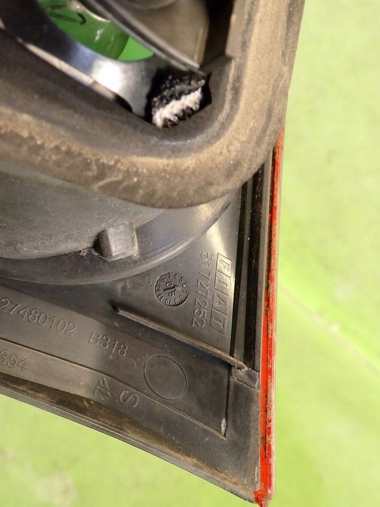 фото №12, Лампа левая задняя задняя fiat croma ii 05r kombi 51727252 51727250