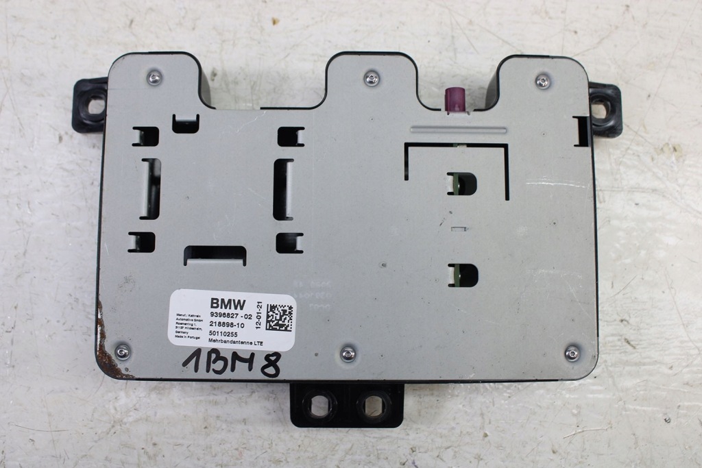 фото №8, Bmw усилитель антенный 8795960 89396827 8 m8 f91 f92 f93 5 m5 f90 65 20 87