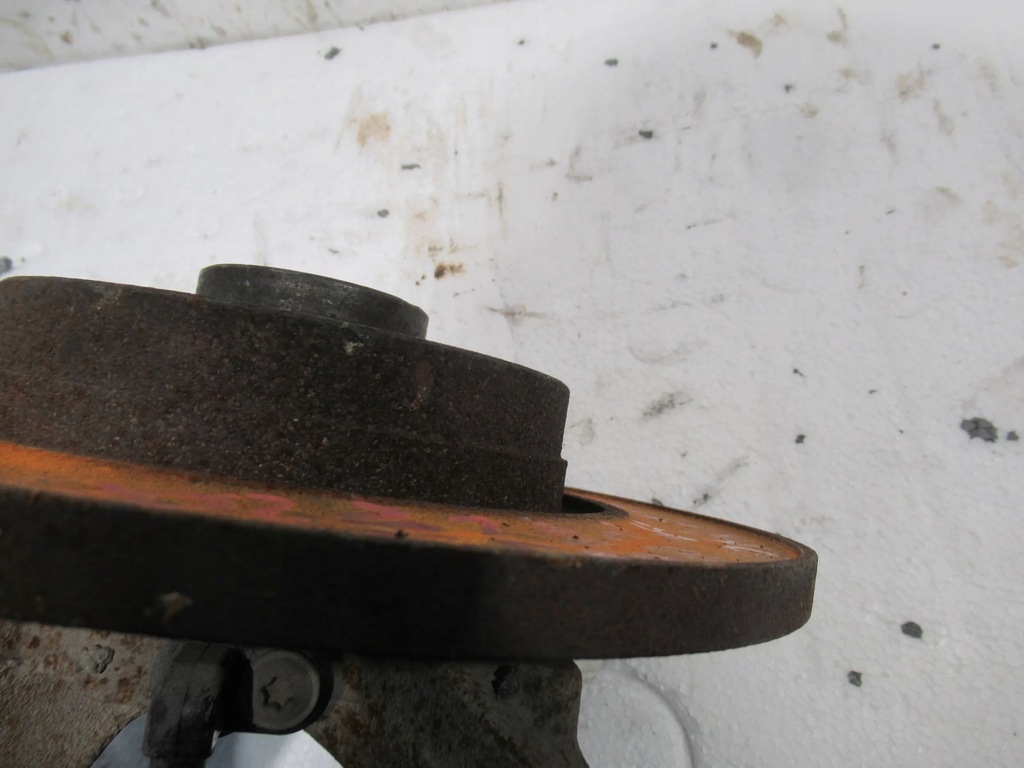 фото №6, Поворотний кулак перед права dacia sandero ii 1.4 8v 14-