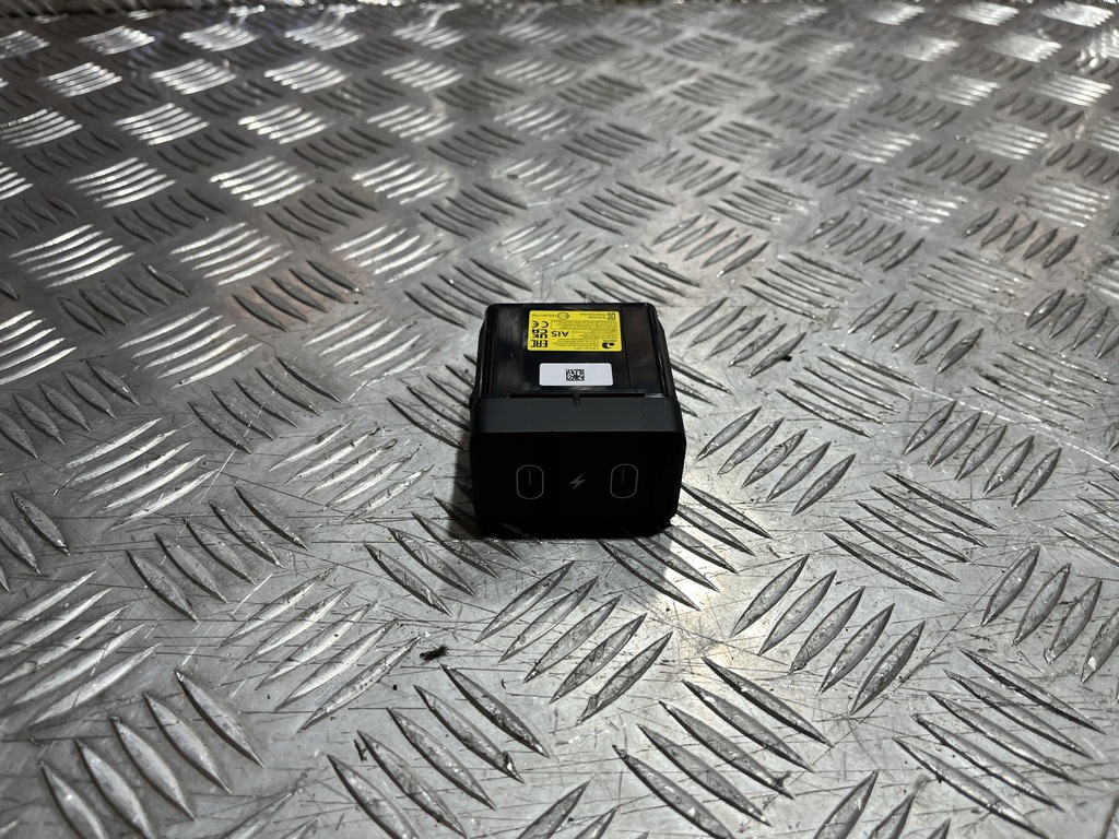 фото №1, Port роз'єм usb usb-c hyundai ioniq 6 22-