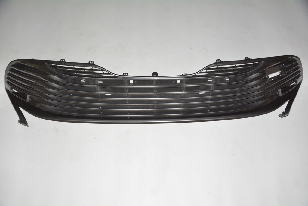 фото №9, Решітка радіатора решітка бампера перед toyota camry viii оригінал !!!