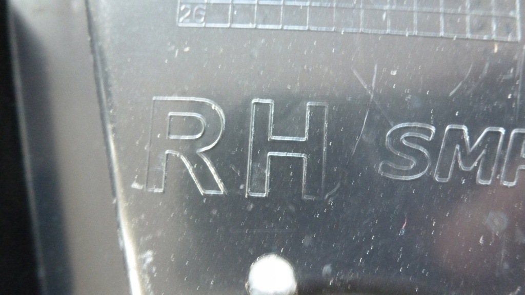 Bmw 3 g21 направляющая бампера правый задняя 7427996 Недорого