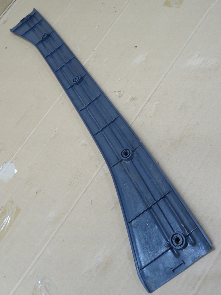 фото №7, Pajero ii молдинг защита багажника 90-99r