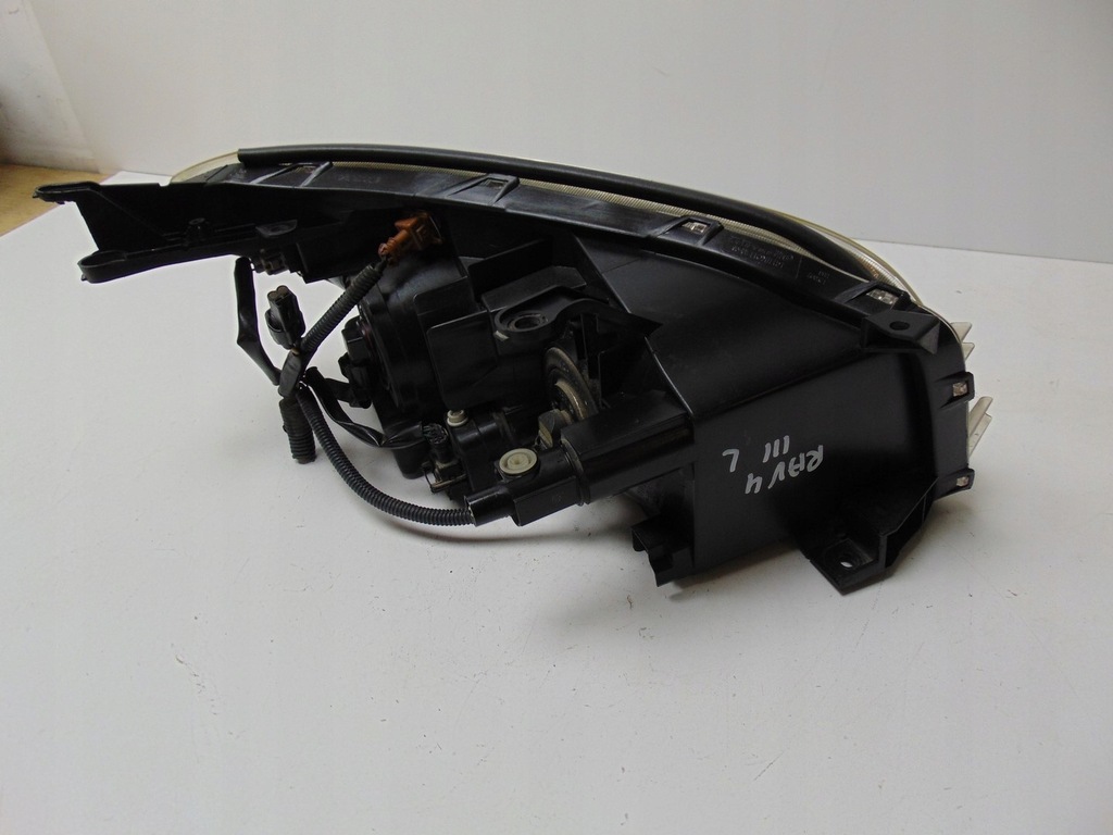 фото №6, Лампа левая перед toyota rav4 iii europa