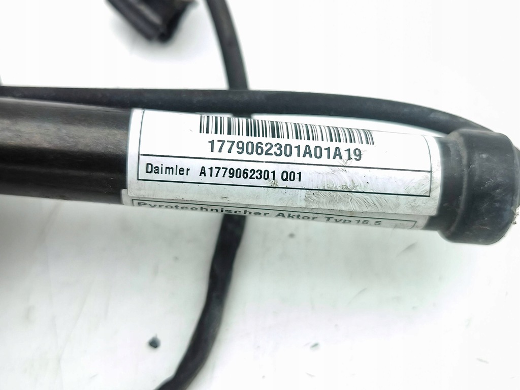 фото №7, 11749. mercedes cla w177 патроны капот a1779062301