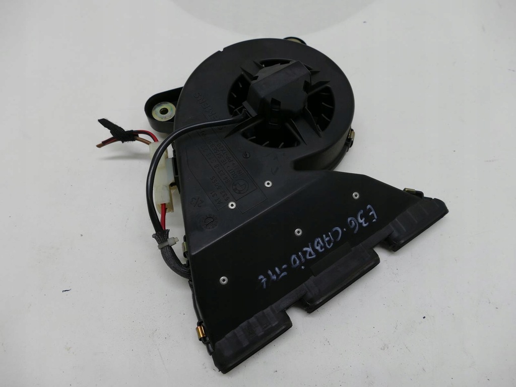 фото №1, Bmw e36 cabrio вентилятор воздуховод задний стекло