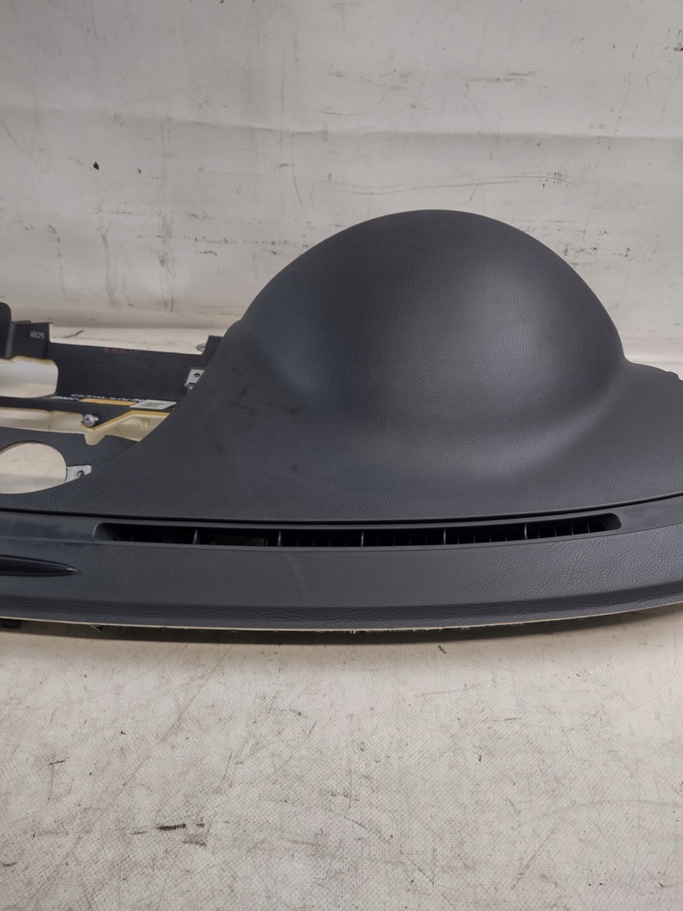 фото №9, Приборная панель приборная панель pulpit a2116800687 mercedes w211 03r.