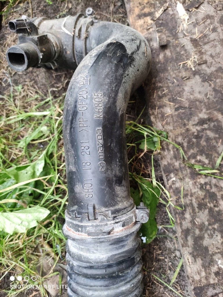 фото №2, Mazda труба воздухозаборник шланг sh01 13 231