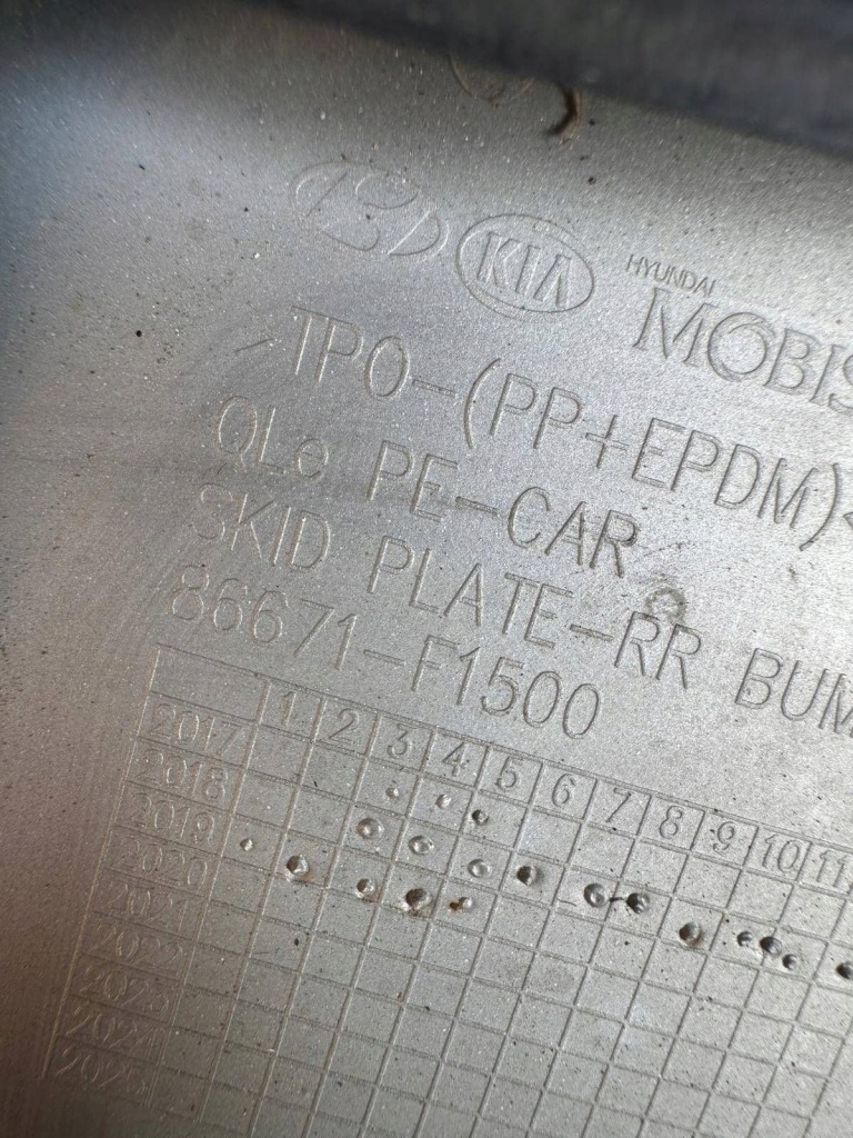 Бампер задний задний комплектный  pdc жгут kia sportage iv 4 рестайлинг  jan poznań Киев