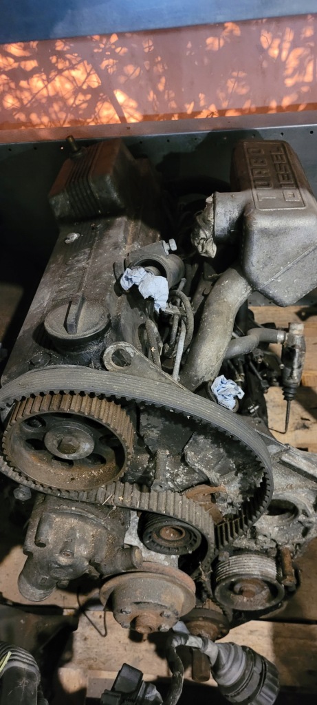 фото №1, Двигатель m21b24 do bmw e30 bardzo хороший