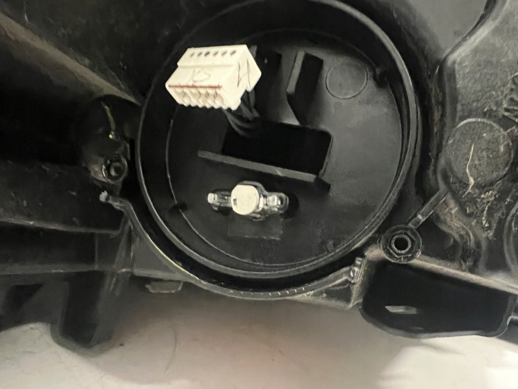 Лампа правая передняя laser bmw x5 g05 x6 g06 9481790 12/19/19 Доставка