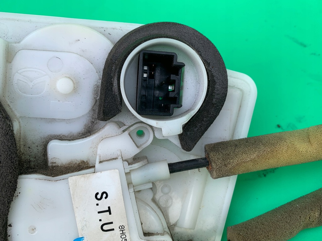 фото №8, Замок дверь левый задний задняя mazda 2 ii de 07-14 eu